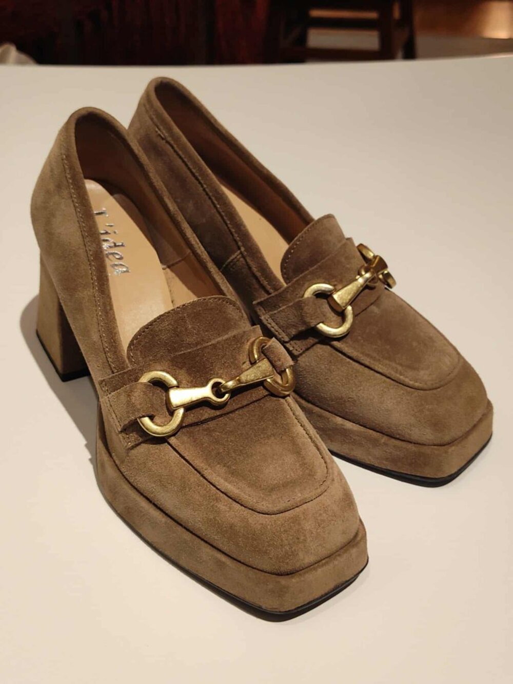 L’idea by Lori, tan platform suede loafer, EU size 38